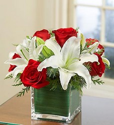 Christmas Rose & Lily Bouquet Flower Power, Florist Davenport FL
